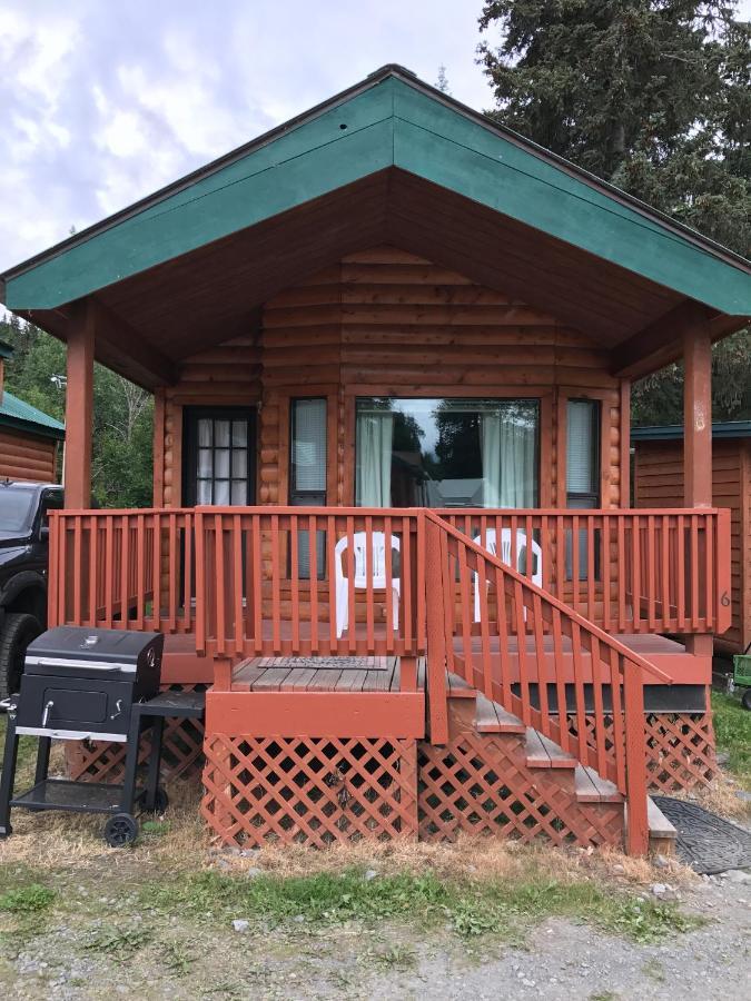 Gwin'S Lodge & Roadhouse Cooper Landing Esterno foto