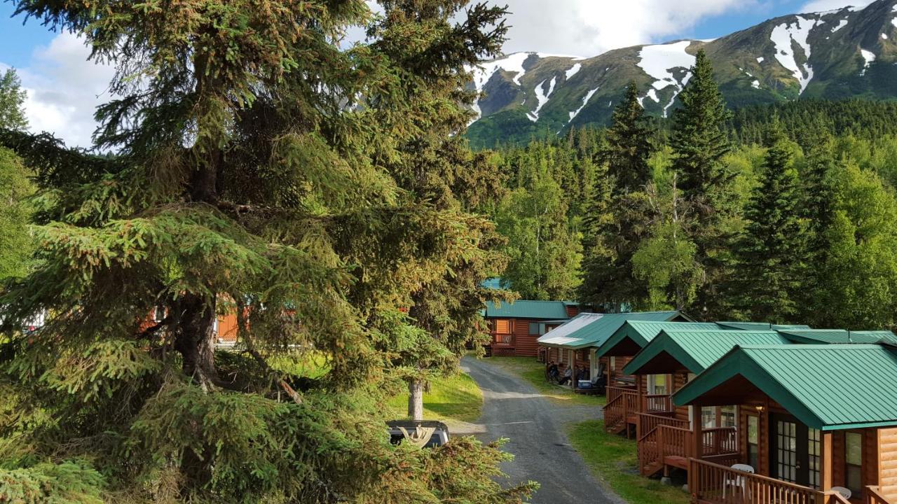Gwin'S Lodge & Roadhouse Cooper Landing Esterno foto