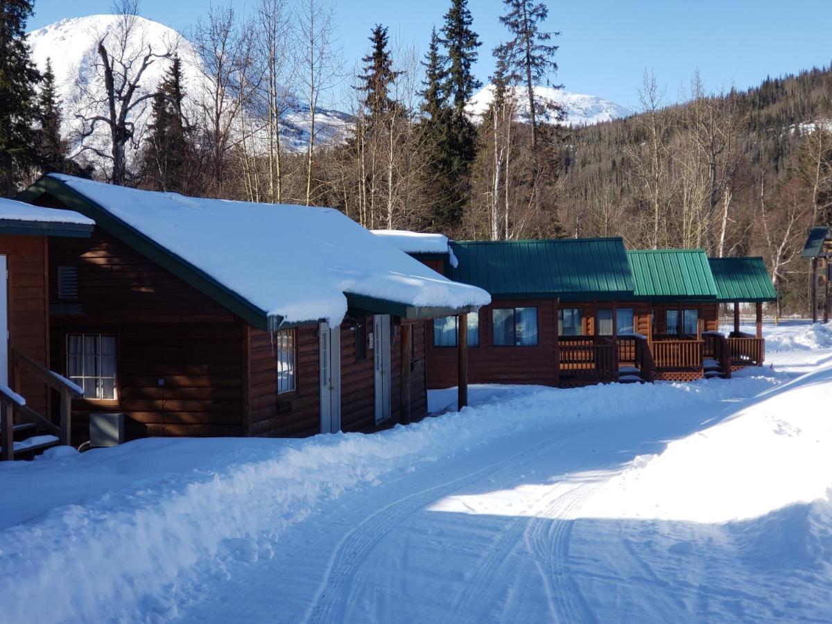 Gwin'S Lodge & Roadhouse Cooper Landing Esterno foto