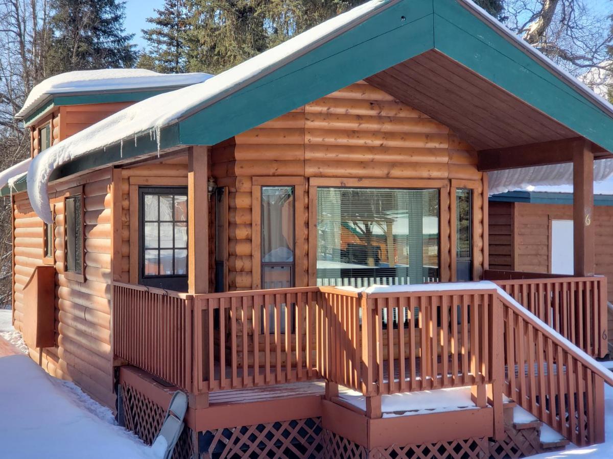 Gwin'S Lodge & Roadhouse Cooper Landing Esterno foto